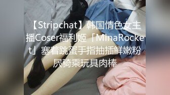 露脸巨乳学妹反差旗袍镜前别样风味，点赞收藏更后续