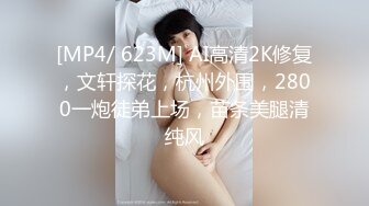 大奶肥婆来按摩推油，旁边有宝妈带着两个孩子坐着喂奶，真是春光乍泄！