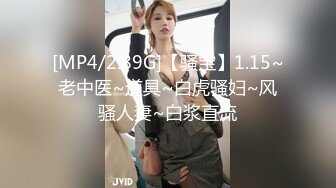 商城跟随偷窥跟男友逛街的双马尾美眉 渔网黑丝貌似没穿内内 屁屁好大好性感