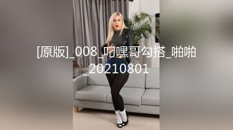 【极品瑜伽教练】蓝毛衣&nbsp;&nbsp;牛仔裤&nbsp;&nbsp;配上白色高跟鞋&nbsp;&nbsp;粉丝最喜欢的造型&nbsp;&nbsp;肤白貌美